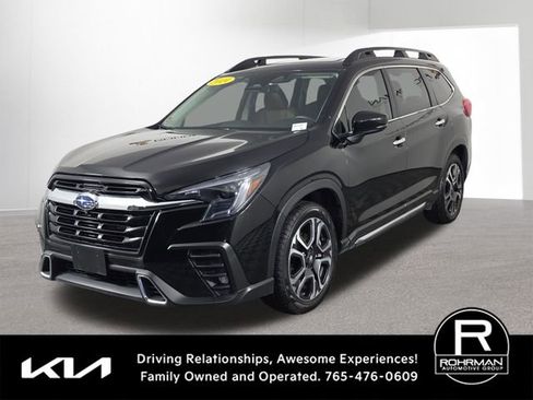 Used 2024 Subaru Ascent Touring image 11