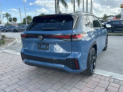 New 2026 Volkswagen Tiguan SE R-Line image 6