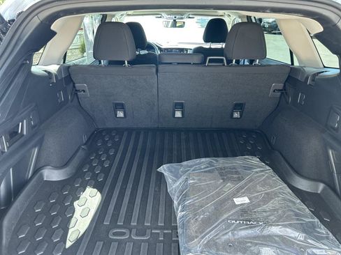 Certified 2023 Subaru Outback Premium AWD/4WD image 10