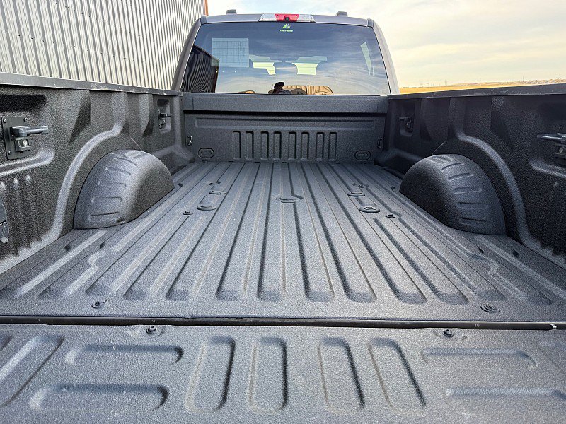 Used 2020 Ford F350 XLT w/ XLT Premium Package AWD/4WD image 11