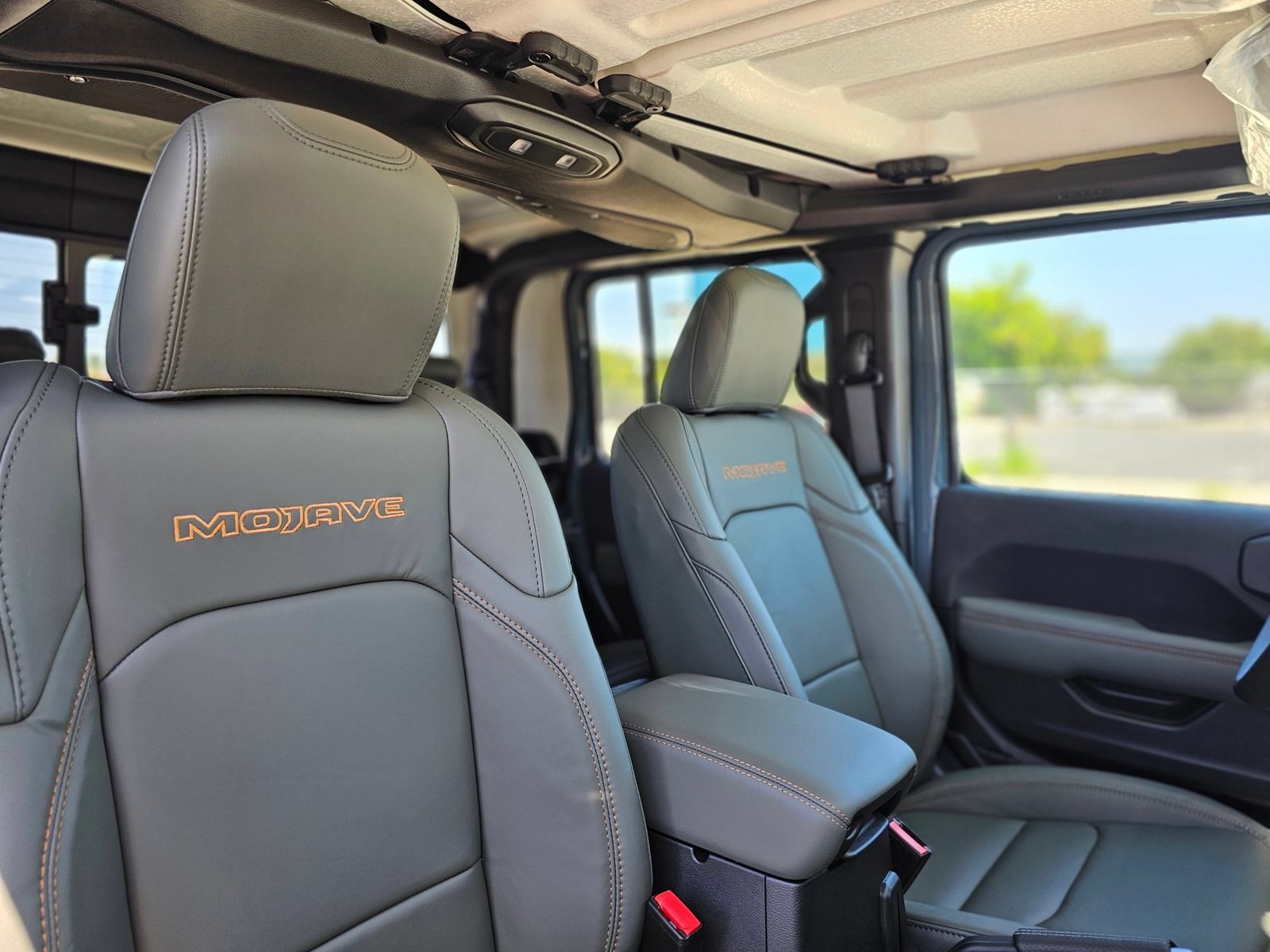 New 2026 Jeep Gladiator Mojave AWD/4WD image 26