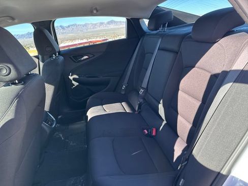 Used 2023 Chevrolet Malibu LT FWD image 25