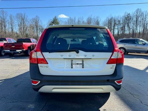 Used 2008 Volvo XC70 3.2 image 6