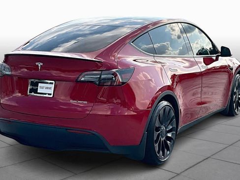 Used 2022 Tesla Model Y Performance image 12