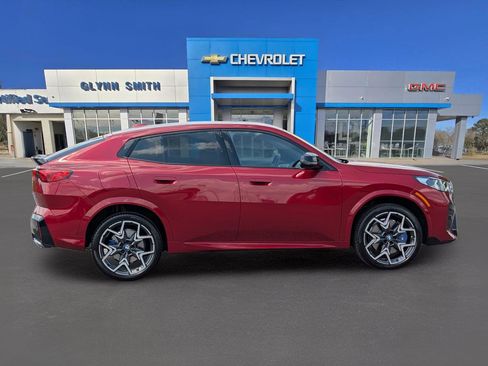 Used 2024 BMW X2 M35i image 7