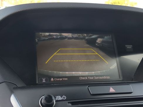 Used 2020 Acura MDX FWD image 16