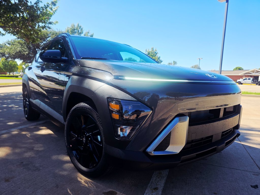 New 2027 Hyundai Kona SEL Sport FWD image 4
