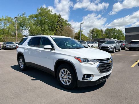 Used 2020 Chevrolet Traverse LT AWD/4WD image 15