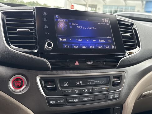 Certified 2023 Honda Ridgeline RTL image 28