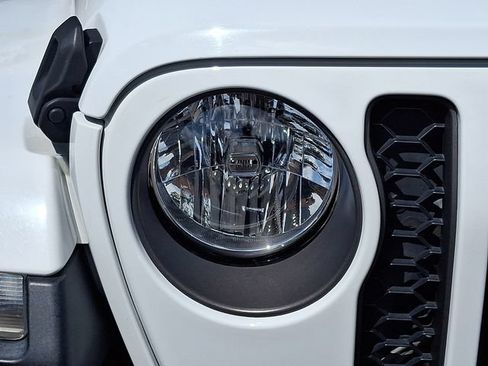 Used 2021 Jeep Gladiator Sport w/ Quick Order Package 24Q 80Th AWD/4WD image 10