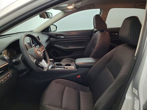 Used 2020 Nissan Altima 2.5 S AWD/4WD image 17