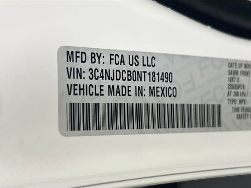 Used 2022 Jeep Compass Limited w/ Sun and Sound Group image 30