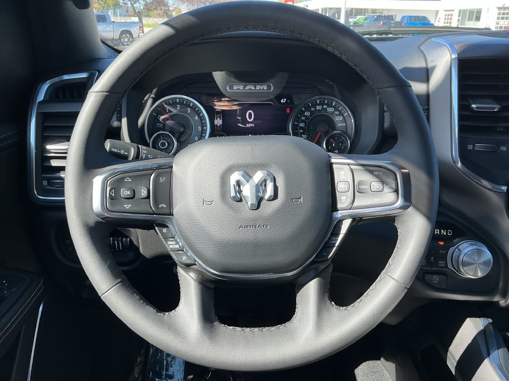 Used 2025 RAM 1500 Laramie AWD/4WD image 14