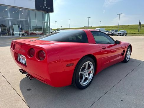 Used 2000 Chevrolet Corvette Coupe w/ Memory Pkg RWD image 23