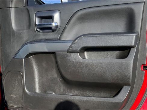 Used 2018 Chevrolet Silverado 1500 LT image 21