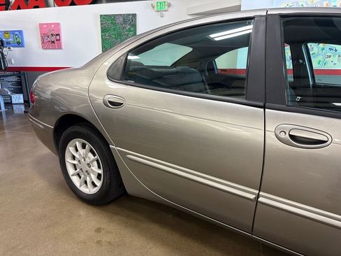 Used 1998 Chrysler Concorde LX image 73