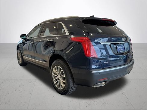 Used 2017 Cadillac XT5 Luxury w/ Driver Awareness Package AWD/4WD image 10