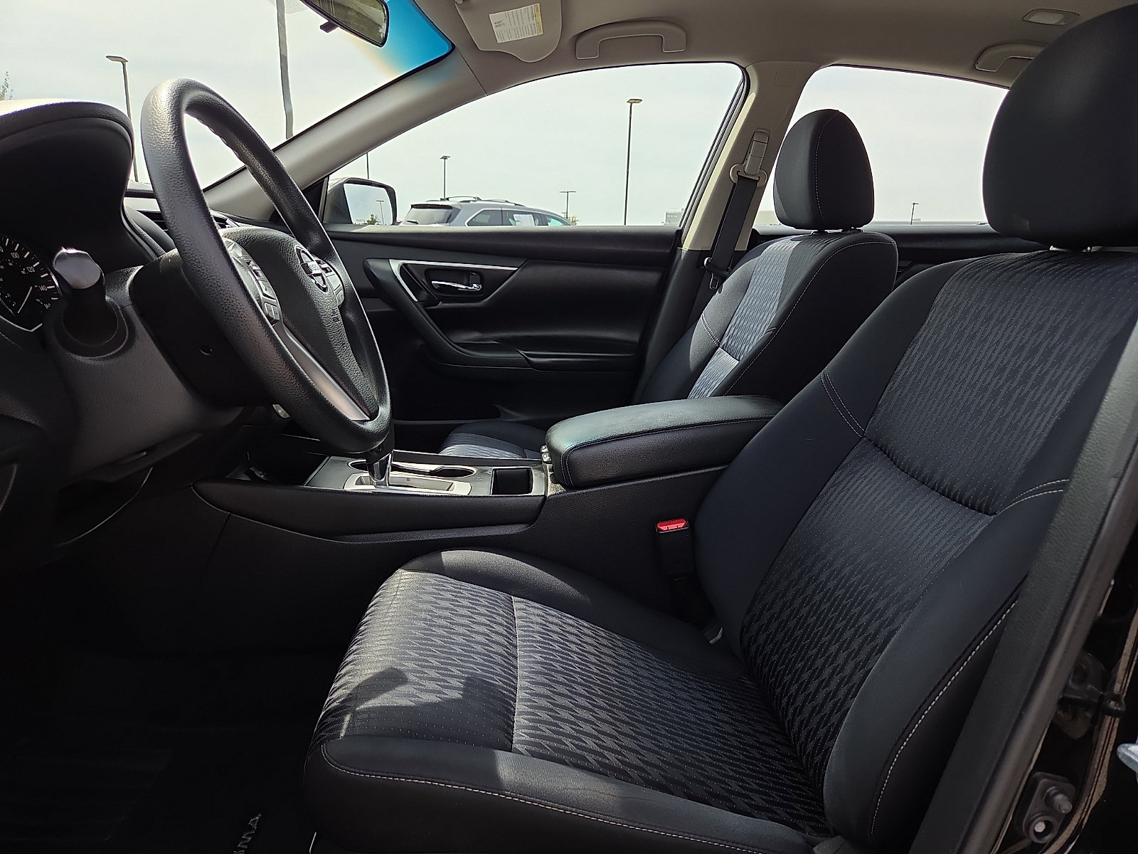 Used 2018 Nissan Altima 2.5 S FWD image 15