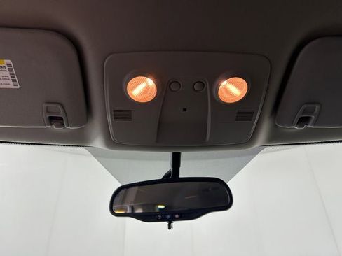 Used 2015 Chevrolet Traverse LS FWD image 24