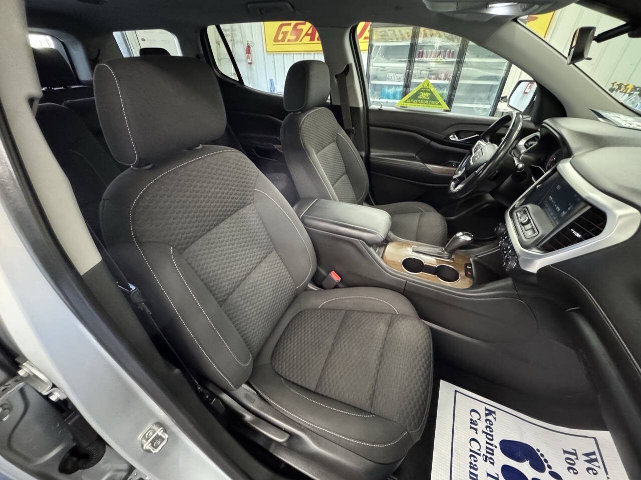 Used 2019 GMC Acadia SLE w/ LPO, Black Accent Package FWD image 37