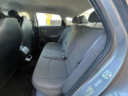 Used 2025 Kia K4 FWD image 24