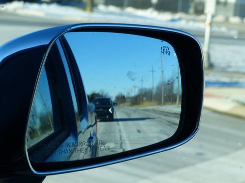 Used 2019 Nissan Frontier SL image 49