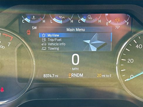 Used 2024 Ford Expedition XLT image 12