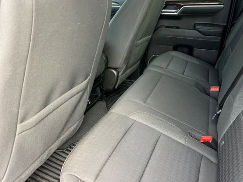 Used 2025 GMC Sierra 1500 Elevation image 4