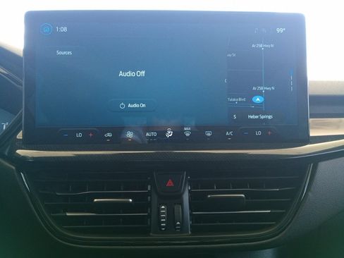 Used 2025 Ford Escape ST-Line w/ Tech Pack #1 FWD image 10