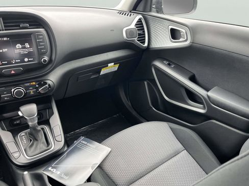 New 2025 Kia Soul LX image 14