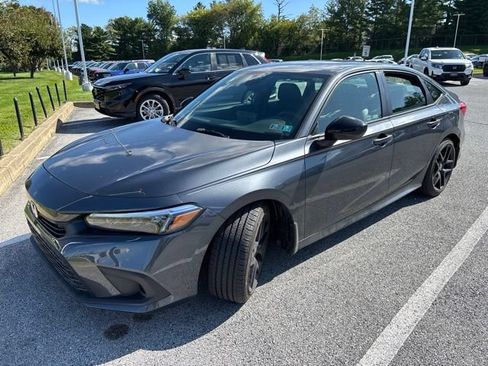 Used 2024 Honda Civic Sport image 3