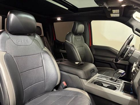 Used 2018 Ford F150 Raptor w/ Equipment Group 802A Luxury image 29