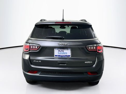 Used 2022 Jeep Compass Latitude AWD/4WD image 6