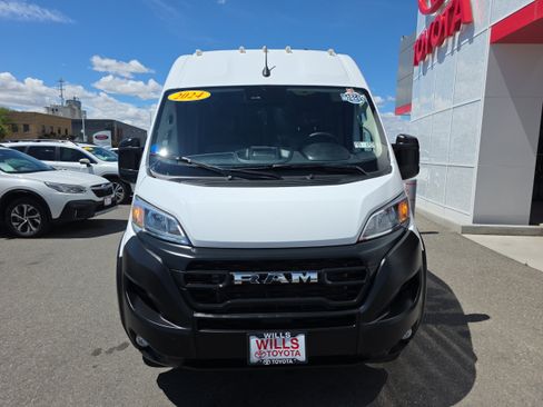 Used 2024 RAM ProMaster 2500 w/ Convenience Group FWD image 5