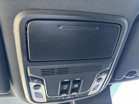 Certified 2025 Honda Ridgeline TrailSport image 22