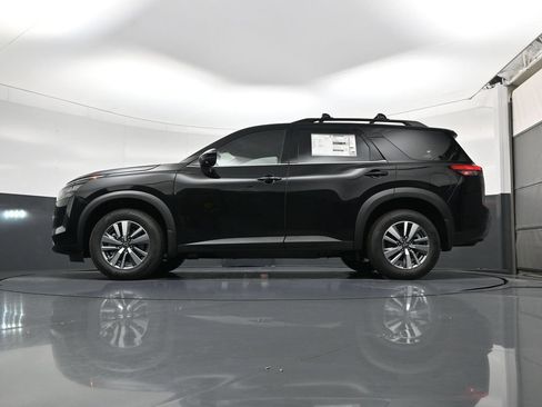 New 2026 Nissan Pathfinder SL FWD image 21