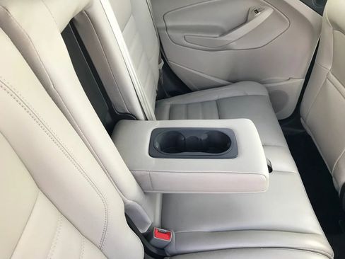 Used 2018 Ford Escape Titanium image 54