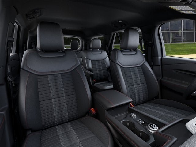 New 2027 Ford Explorer ST-Line w/ Premium Package AWD/4WD image 10