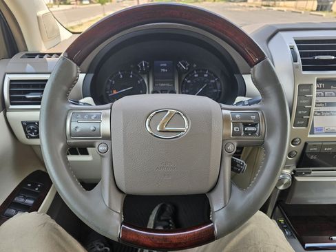 Used 2012 Lexus GX 460 w/ Comfort Plus Pkg AWD/4WD image 15