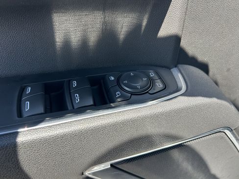Certified 2025 GMC Sierra 1500 SLT RWD image 27