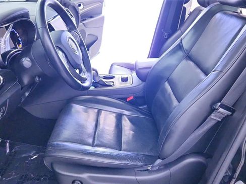 Used 2021 Jeep Grand Cherokee High Altitude AWD/4WD image 23