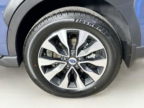 Used 2023 Subaru Outback Touring XT AWD/4WD image 8