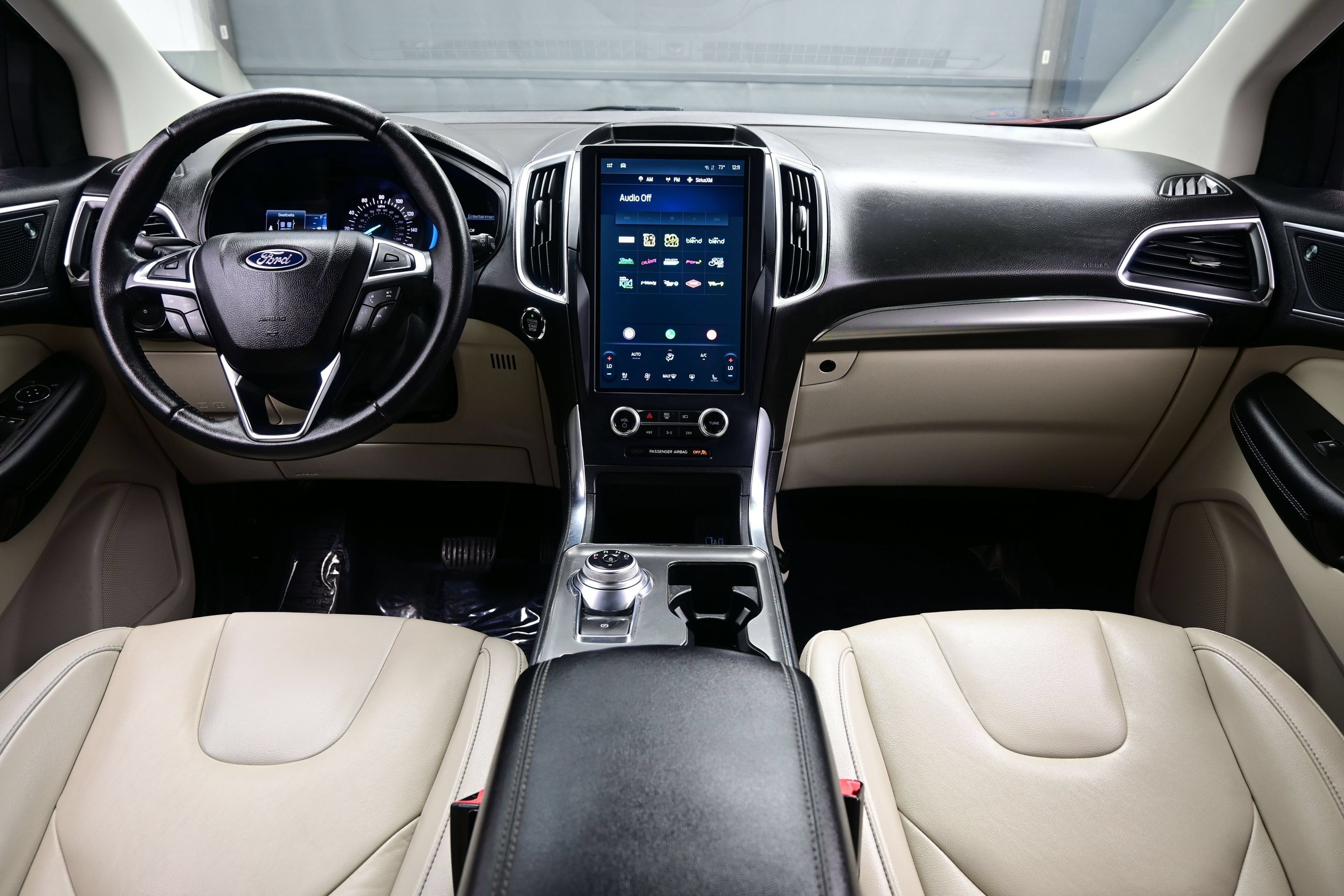 Used 2022 Ford Edge Titanium AWD/4WD image 18