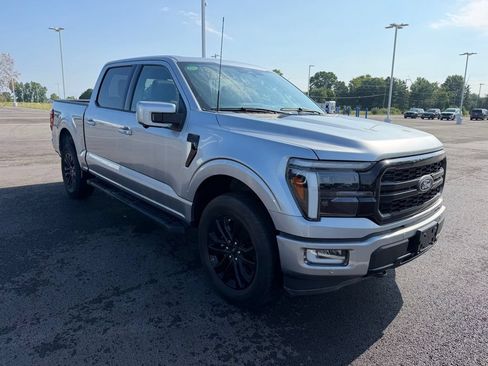 Used 2024 Ford F150 Lariat AWD/4WD image 3