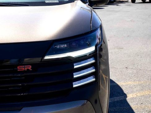 New 2025 Nissan Kicks SR w/ Illumination Package image 6