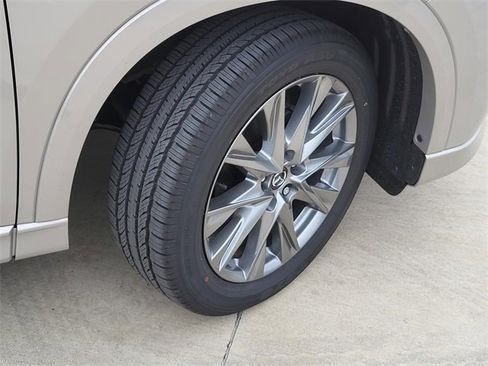 New 2025 MAZDA CX-5 AWD 2.5 S w/ Premium Plus Pkg image 6