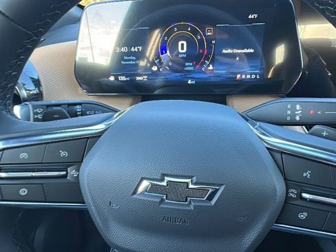 New 2026 Chevrolet Equinox ACTIV w/ Convenience Package III image 25