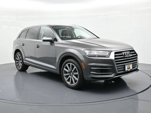 Used 2019 Audi Q7 3.0T Premium AWD/4WD image 4