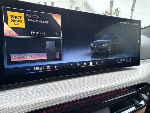 Certified 2025 BMW 430i Coupe w/ Convenience Package image 19