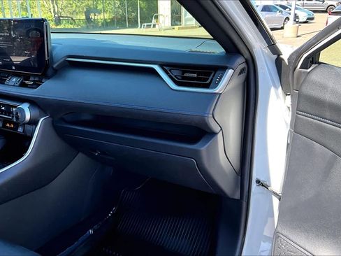 Used 2023 Toyota RAV4 XSE image 18